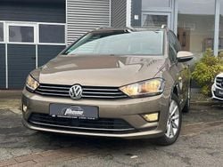 Gold Gebraucht 2015 VW Golf Sportsvan Van / Kleinbus | 8.950 € (Guter Preis)