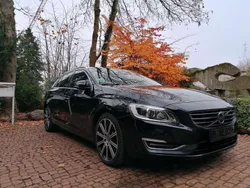 Schwarz Gebraucht 2014 Volvo V60 Kinetic Kombi | 11.500 € (Guter Preis)
