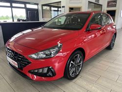 Rot Gebraucht 2024 Hyundai i30 Pure Limousine | 24.810 € (Teuer)