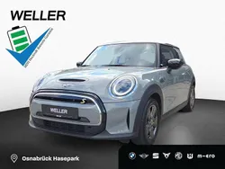 Moonwalk grey (grau) Gebraucht 2022 Mini Cooper SE Kleinwagen | 19.950 € (Fairer Preis)