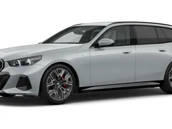 Grau Neu 2025 BMW 520 Comfort Edition Kombi | 88.120 €