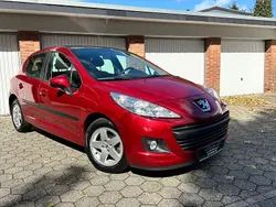 Rot Gebraucht 2011 Peugeot 207 Urban Move Kleinwagen | 3.850 € (Fairer Preis)