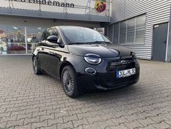 Schwarz Gebraucht 2022 Fiat 500e Icon | 24.990 € (Teuer)
