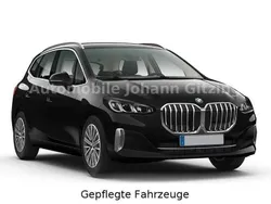 Schwarz Gebraucht 2023 BMW 218 Active Tourer Luxury Line Van / Kleinbus | 26.949 € (Fairer Preis)