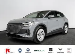 Grau Gebraucht 2022 Audi Q4 e-tron SUV | 32.990 € (Guter Preis)