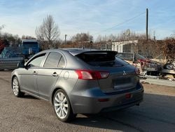 Grau Gebraucht 2011 Mitsubishi Lancer Limousine | 2.600 €