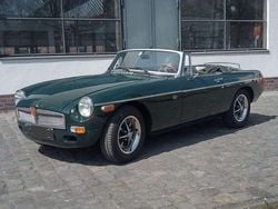 Grün Gebraucht 1976 MG B Cabrio | 9.500 €