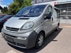 Silber Gebraucht 2002 Opel Vivaro Van | 4.490 € (Etwas zu teuer)