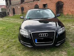 Schwarz Gebraucht 2011 Audi A3 Sportback Kombi | 2.990 € (Superpreis)