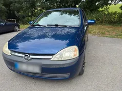Blau Gebraucht 2002 Opel Corsa Kleinwagen | 950 € (Guter Preis)