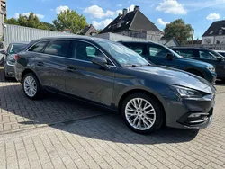 Grau Gebraucht 2022 Seat Leon XCELLENCE Kombi | 15.450 € (Fairer Preis)