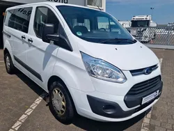 Weiß Gebraucht 2015 Ford Transit Custom Limousine | 10.750 €