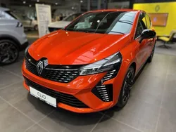 Valenciaorange metallic Neu 2024 Renault Clio V Techno Kleinwagen | 19.890 € (Fairer Preis)