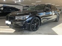 Saphirschwarz Gebraucht 2016 BMW 730 Limousine | 31.790 € (Fairer Preis)
