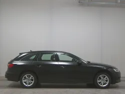 Schwarz Gebraucht 2022 Audi A4 Basis Kombi | 16.480 € (Superpreis)