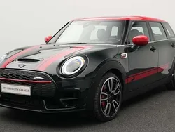 Grün Gebraucht 2024 Mini John Cooper Works Clubman Kombi | 42.370 € (Fairer Preis)