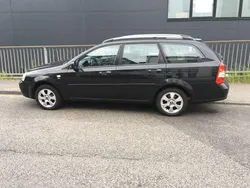 Schwarz Gebraucht 2010 Chevrolet Nubira Kombi | 2.900 € (Fairer Preis)