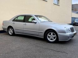 Silber Gebraucht 2000 Mercedes E200 Elegance Limousine | 5.490 € (Teuer)