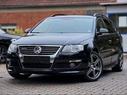 Schwarz Gebraucht 2010 VW Passat R-line BlueMotion Kombi | 4.199 €
