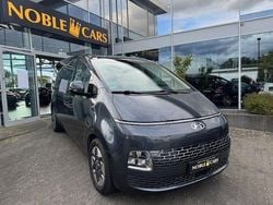 Grau Gebraucht 2023 Hyundai Staria Prime Van | 39.990 € (Guter Preis)