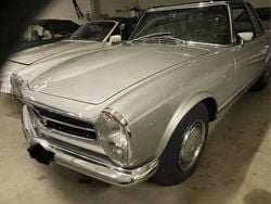 Silber Gebraucht 1968 Mercedes SL280 Cabrio | 82.000 €
