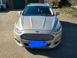 Braun Gebraucht 2016 Ford Mondeo Kombi | 11.000 € (Teuer)