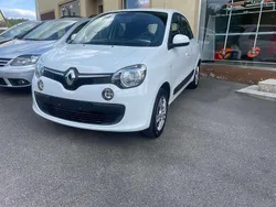 Weiß Gebraucht 2017 Renault Twingo Life Kleinwagen | 6.350 € (Fairer Preis)