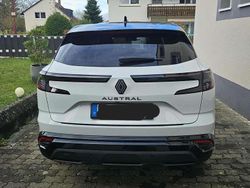 Weiß Gebraucht 2024 Renault Austral Iconic SUV | 26.850 € (Fairer Preis)