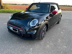 Schwarz Gebraucht 2022 Mini John Cooper Works Kleinwagen | 35.900 € (Etwas zu teuer)