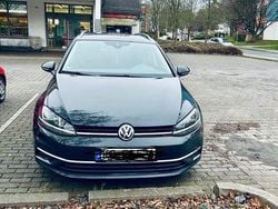 Grau Gebraucht 2019 VW Golf VII IQ Drive Kombi | 14.000 € (Guter Preis)