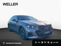 Oxidgrau ii metallic (grau) Gebraucht 2024 BMW 520 M Sport Limousine | 53.950 € (Guter Preis)