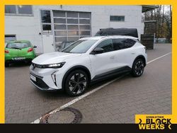 Weiß Gebraucht 2024 Renault Scénic Techno Van / Kleinbus | 40.990 € (Teuer)