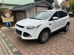 Weiß Gebraucht 2015 Ford Kuga SUV | 7.999 € (Superpreis)