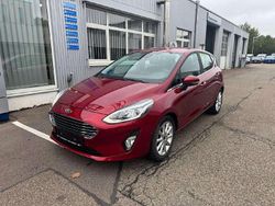 Rubyrot (metallic) Gebraucht 2019 Ford Fiesta Titanium Kleinwagen | 14.990 € (Etwas zu teuer)