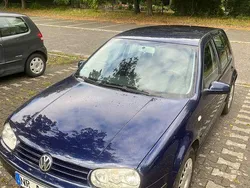 Blau Gebraucht 2002 VW Golf IV Limousine | 1.750 € (Guter Preis)