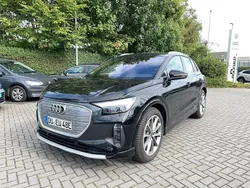 Mythosschwarz metallic Gebraucht 2025 Audi Q4 e-tron Sport SUV | 55.950 € (Fairer Preis)