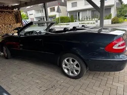 Blau Gebraucht 2002 Mercedes CLK200 Cabrio | 9.500 €