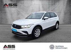 Weiß Gebraucht 2022 VW Tiguan Life SUV | 24.990 € (Guter Preis)