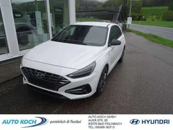 Weiß Neu 2024 Hyundai i30 Advantage Limousine | 23.990 € (Guter Preis)