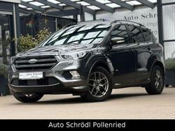 Grau Gebraucht 2018 Ford Kuga ST-Line SUV | 18.980 € (Fairer Preis)