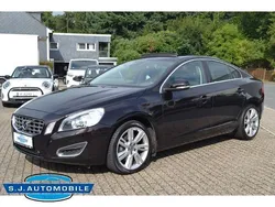 Schwarz Gebraucht 2012 Volvo S60 Summum Limousine | 7.980 € (Guter Preis)