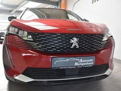 Rot Gebraucht 2023 Peugeot 3008 Allure SUV | 19.980 € (Superpreis)