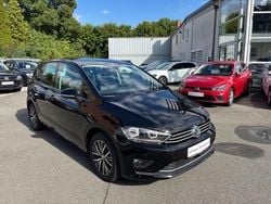Schwarz Gebraucht 2016 VW Golf Sportsvan Allstar Van / Kleinbus | 13.890 € (Fairer Preis)