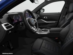 Portimao blau Gebraucht 2024 BMW 330e Comfort Edition Kombi | 52.964 €