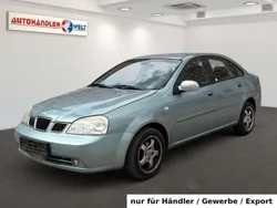 Grün Gebraucht 2004 Chevrolet Nubira CDX Limousine | 1.199 € (Superpreis)