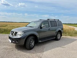 Gebraucht 2012 Nissan Pathfinder SE SUV | 14.000 € (Guter Preis)