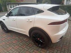 Weiß Gebraucht 2021 Jaguar E-Pace R-Dynamic SUV | 35.500 € (Teuer)