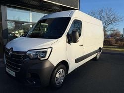 Mineral weiss Gebraucht 2022 Renault Master Komfort Van | 18.500 € (Fairer Preis)