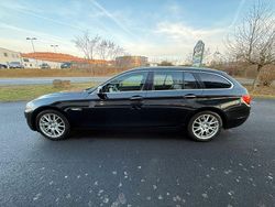 Schwarz Gebraucht 2012 BMW 530 Comfort Edition Kombi | 14.200 € (Fairer Preis)