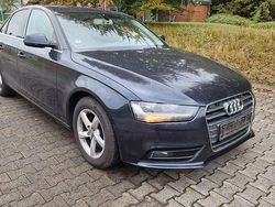 Blau Gebraucht 2014 Audi A4 Attraction Limousine | 10.900 € (Fairer Preis)